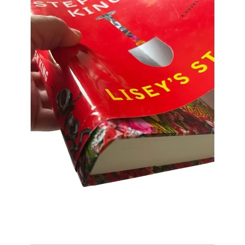 Scribner New York Lisey's Story By Stephen King  Hardcover Book